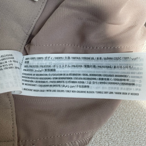 Abercrombie Sloan pants - never worn! - Picture 6 of 6